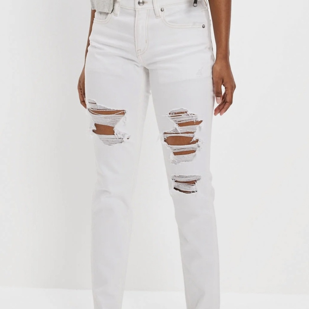 American Eagle Outfitters White Skinny Distressed Jeans